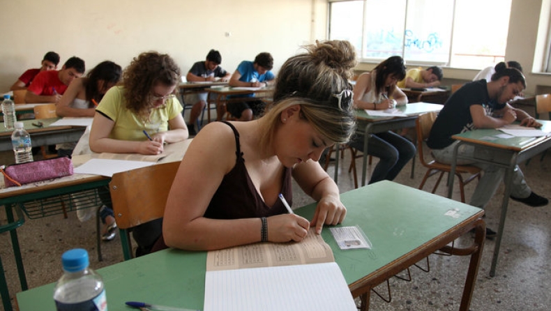 Στον αέρα οι Πανελλαδικές