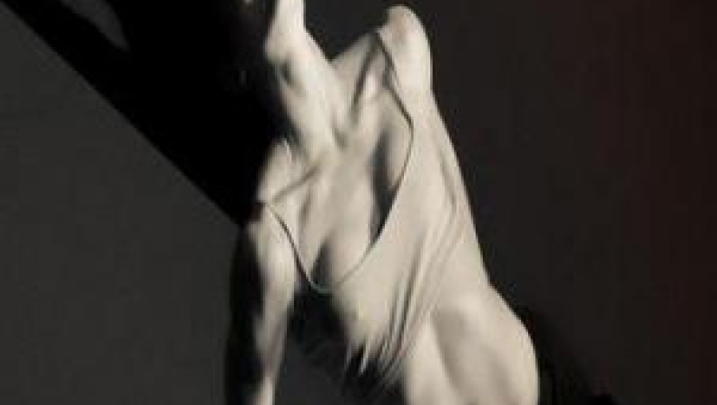 Χορέψτε στο... κενό! (vid)