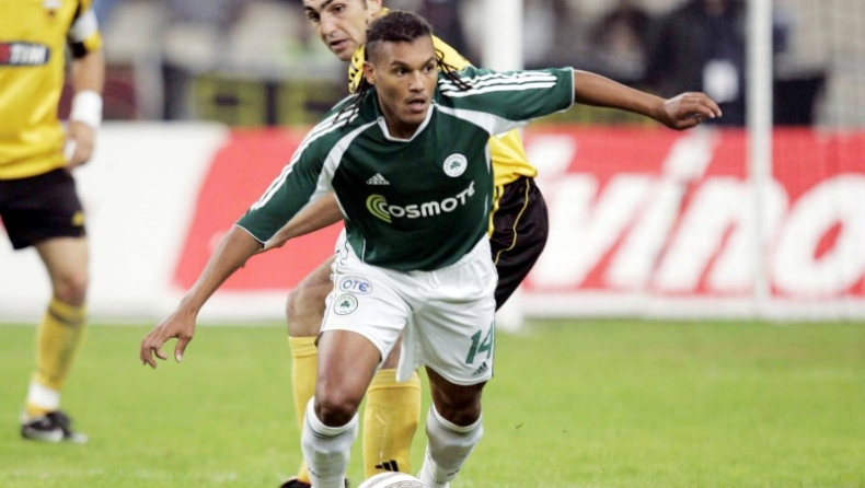 Ο Βόουτερ χρεοκόπησε!