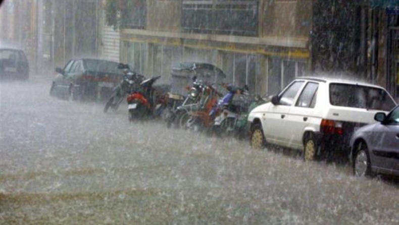 Εικόνες χάους σε όλη την Αττική (pics)