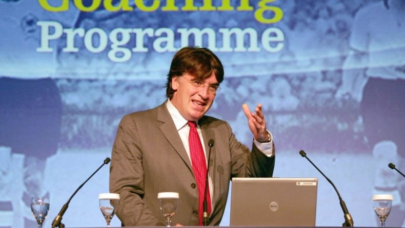 «Δεν συμφέρει τον Ολυμπιακό»