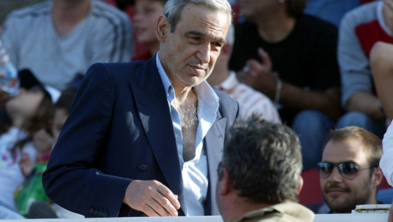 «Ψεύδεται ο Ντεμόλ!»