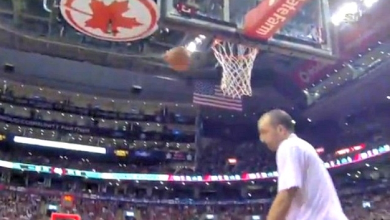 Τον... αποκεφάλισε (vid)