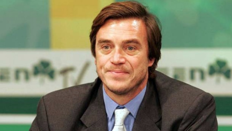 Αναλαμβάνει την προεδρία