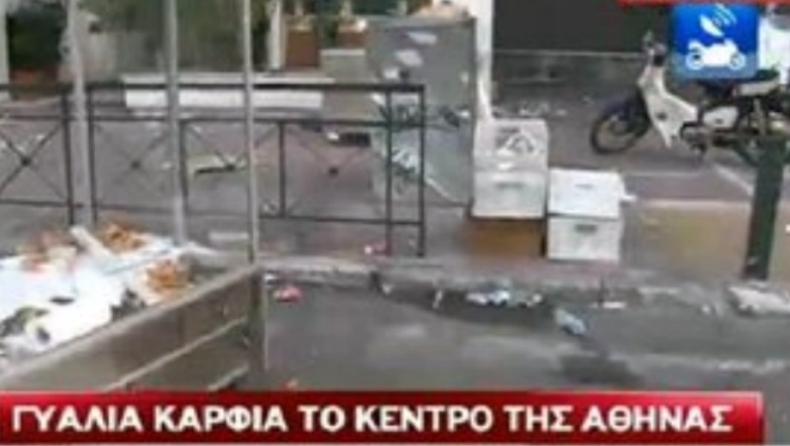 Επεισοδιακή νύχτα στο Σύνταγμα