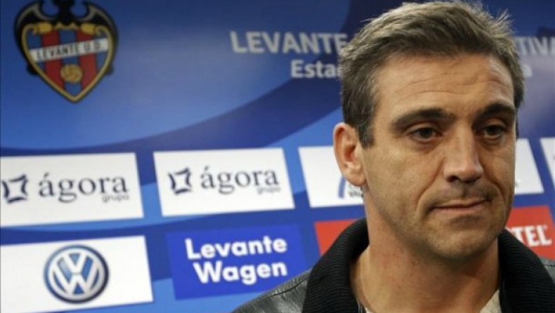 Εκτός μετά από πέντε χρόνια!