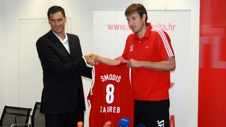 Τσεντεβίτα λόγω... οικογένειας ο Σμόντις