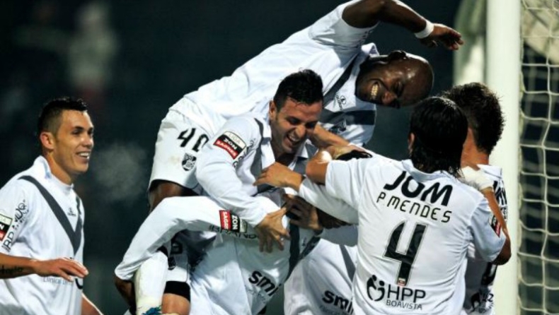 Νίκη-ανάσα για Γκιμαράες