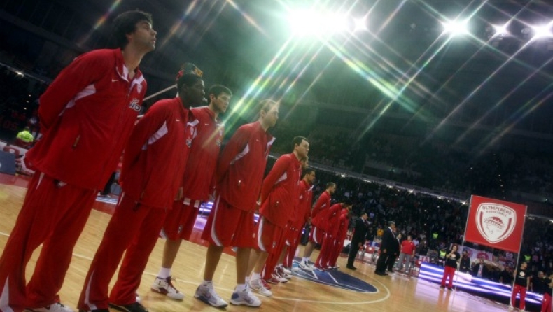 Πάτησε «STOP» στους εθνικούς ύμνους