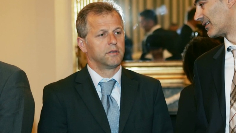 'Επαθε πλάκα ο Αποστολάκης