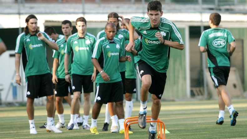 Κοιτάζει Μάντζιο ο ΠΑΣ