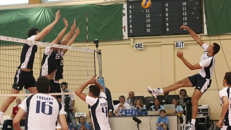 Με Τζούριτς στην τελευταία στροφή...