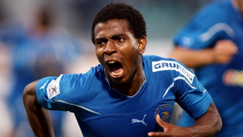 Ελεύθερος ο Ονουάτσι