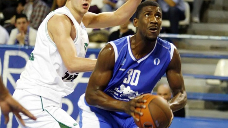 «Προσγειώνεται» ο Σμιθ