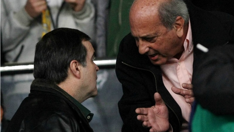 Αναλαμβάνουν δράση...