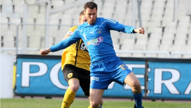 Επιστροφή στην Ντιναμό για Νικουλάε