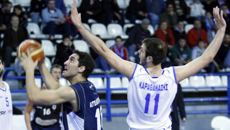 Χειρουργείο για Καραθανάση