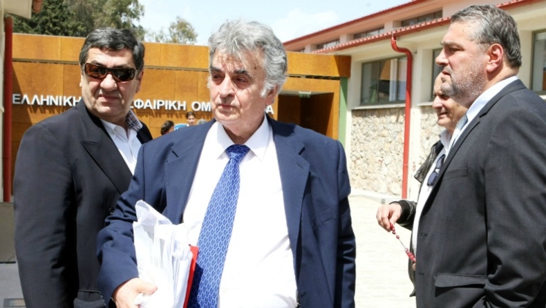 Απάντηση Τσολακάκη σε Λεμονή