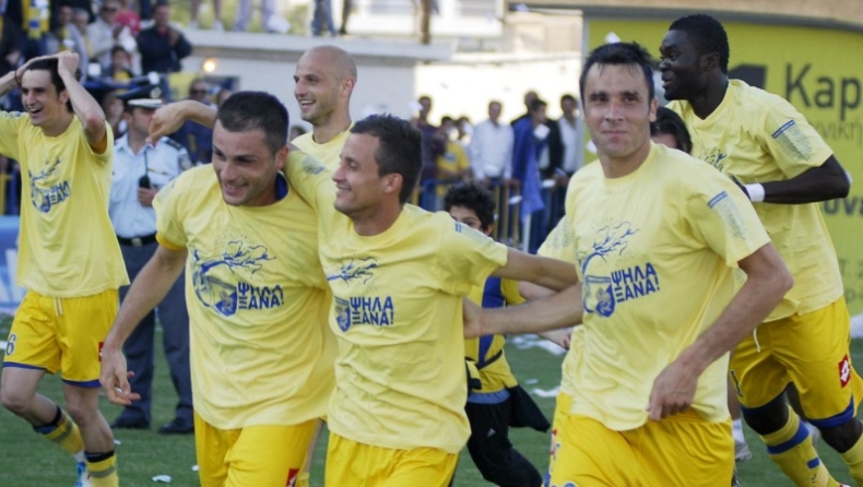 Κοιτάζει και Γερμανία ο Παππάς