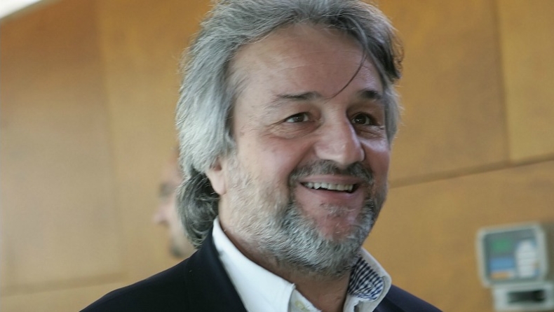 Τάσεις... φυγής από Κομπότη