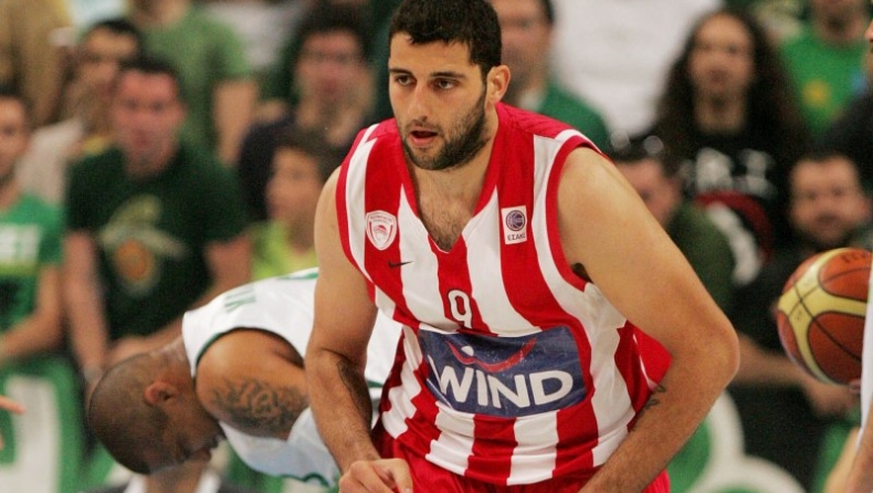 «Ψάχνουν» σέντερ στο λιμάνι