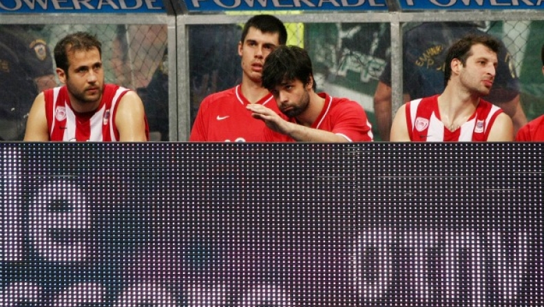 Μπουκάλι Τεόντοσιτς στον κόσμο! (vid)