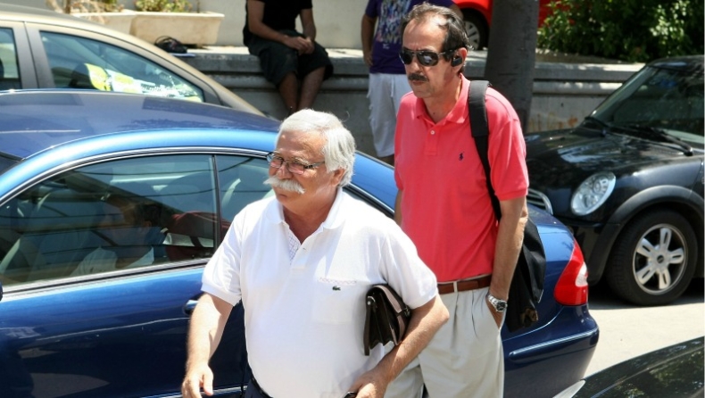 «Φταίνε οι παράγοντες»