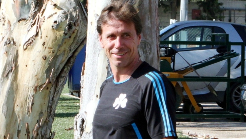 Μαραγκός, ο αντι - Ρότσα!