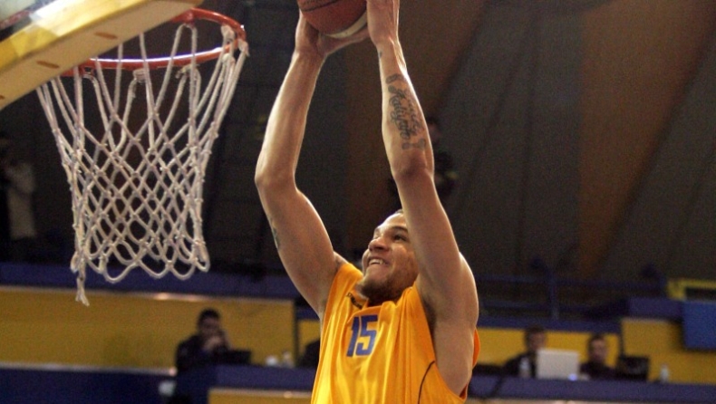 MVP της πρεμιέρας o Ρόμπι!