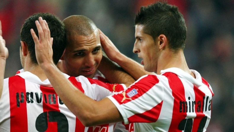 «Να ηρεμήσουμε και μετά Ντόρτμουντ...»