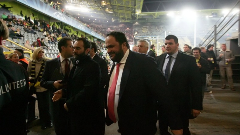 Συγνώμη Aγγλων σε Μαρινάκη
