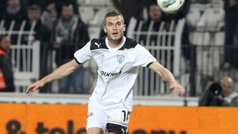 Επιστρέφει ο Παπάζογλου