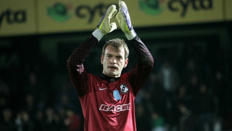 «Οχι» σε Κάρολ, «ναι» σε Μέγιερι!