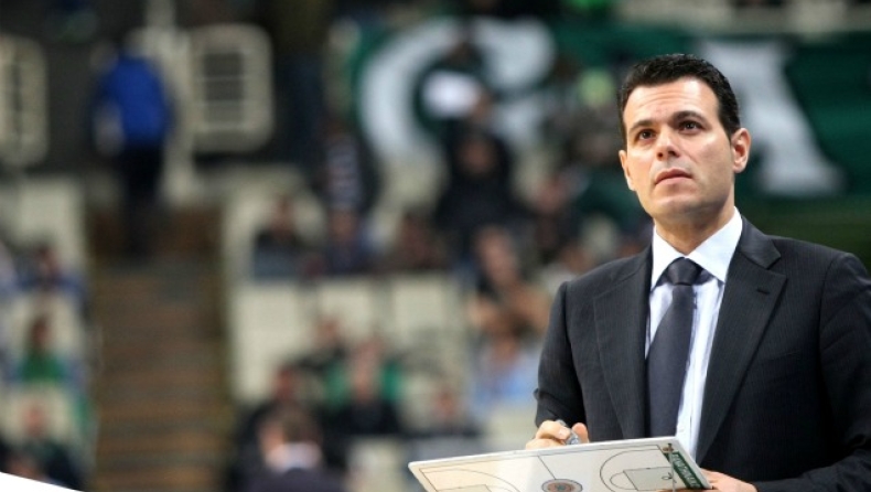 Περιμένει... άλλη Αρμάνι Τζινς ο Ιτούδης