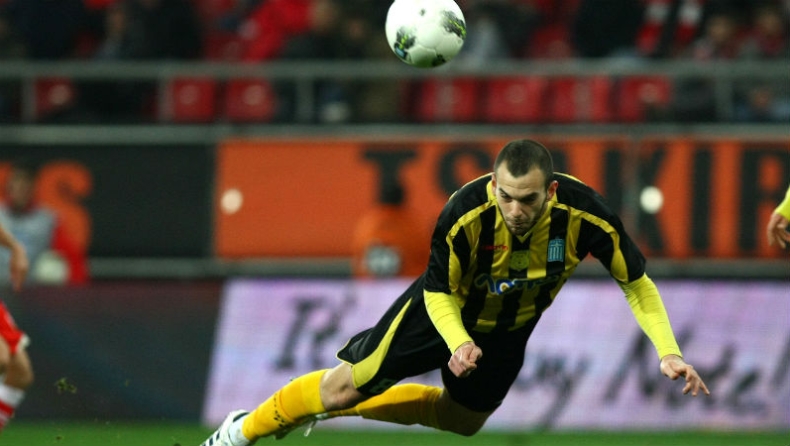 Επαφή για Σαρρή στον ΟΦΗ