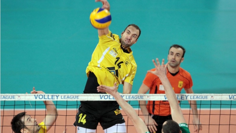 Ο Άρης βύθισε το... τριφύλλι!