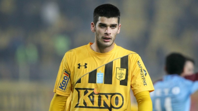 Νοκ άουτ ο Τριανταφυλλάκος