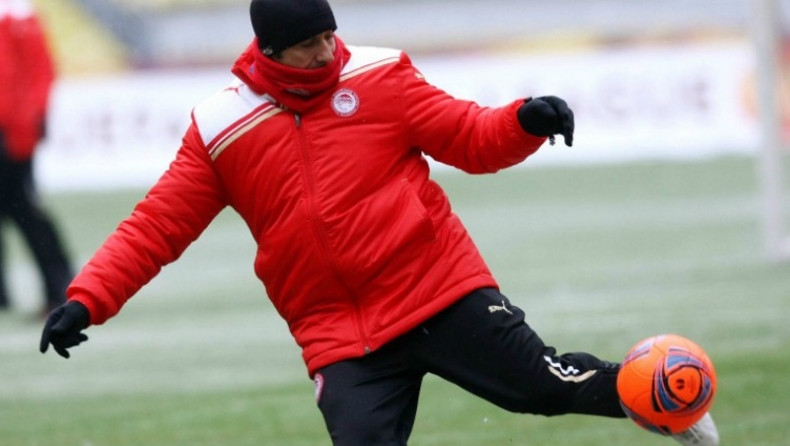 «Εμείς το παιχνίδι μας...»