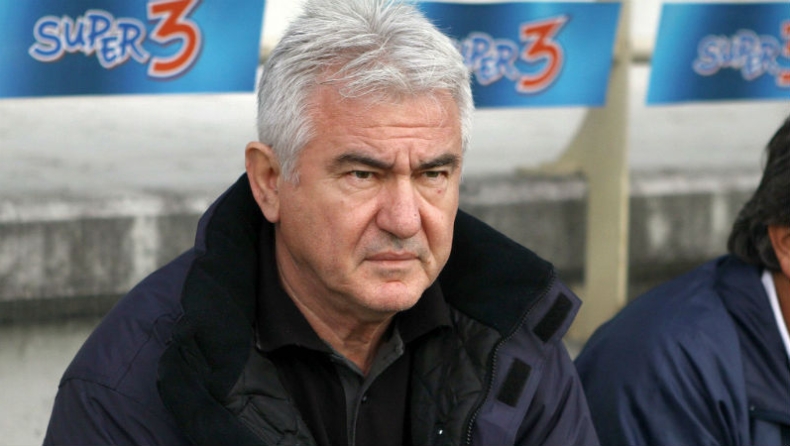 Θωρακίζει την άμυνα ο Κατσαβάκης