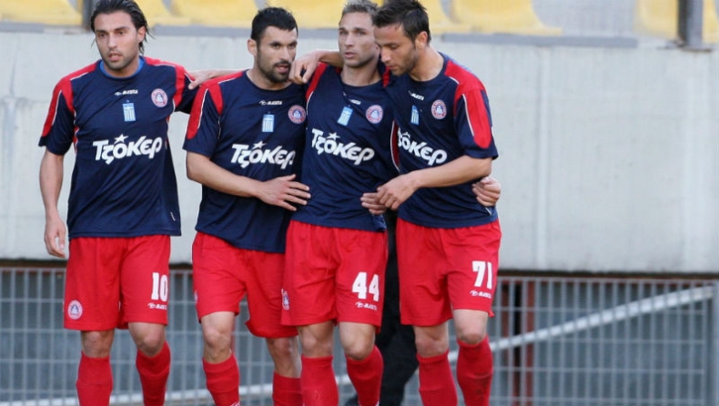Περιμένει για τρεις η Κέρκυρα