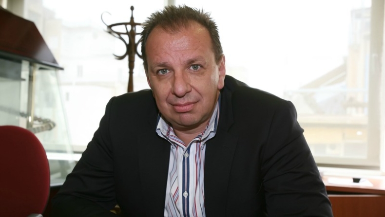 «Βόμβα» αποχώρησης από Σαββάκη!