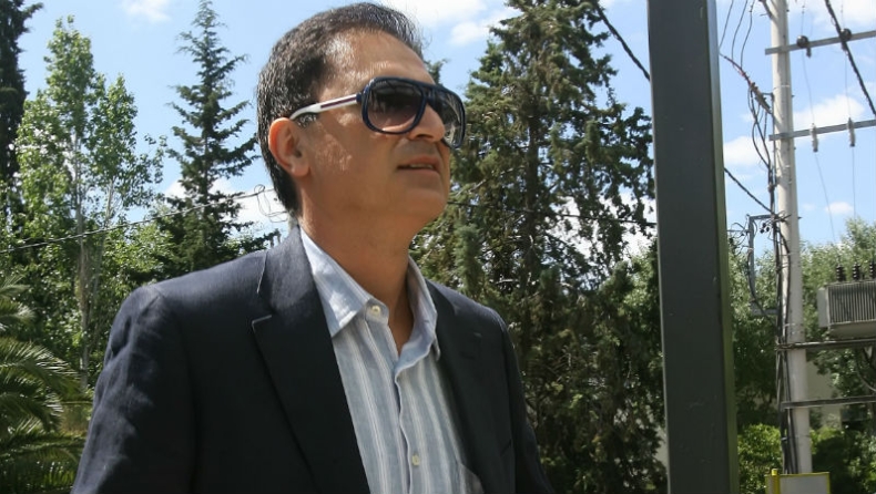 «Τα προβλήματα μας ανάγκασαν...»