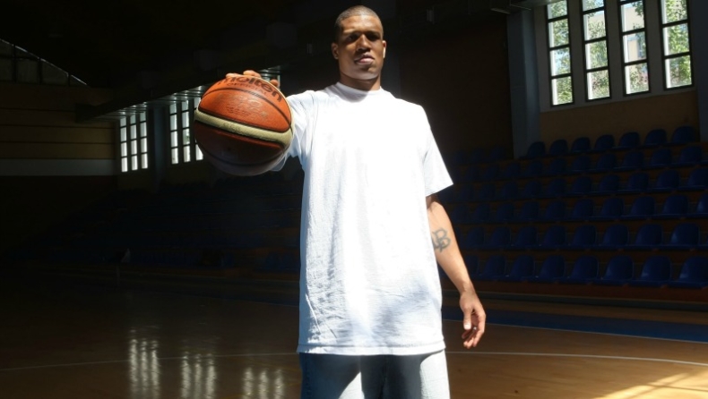 Μάικ Μπατίστ, η ζωή μου!