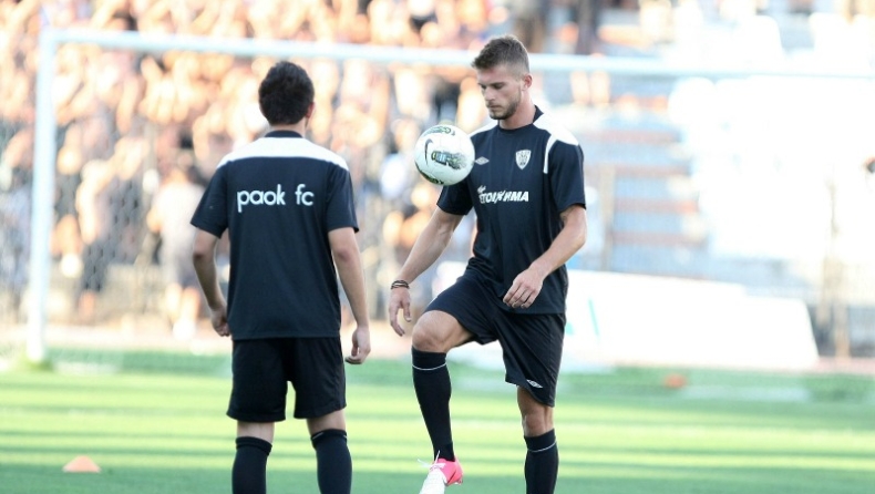 Mόντενα για Παπάζογλου