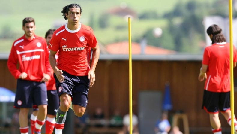 Μοντέστο και για αμυντικό χαφ