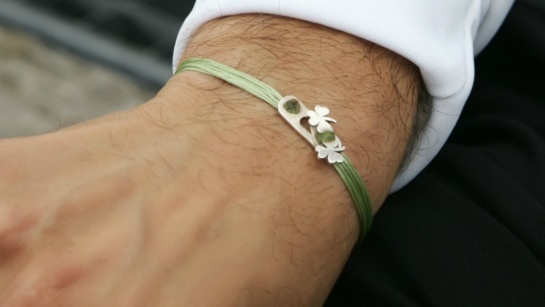 Ο κεφάτος, τα τριφύλλια και το 44!