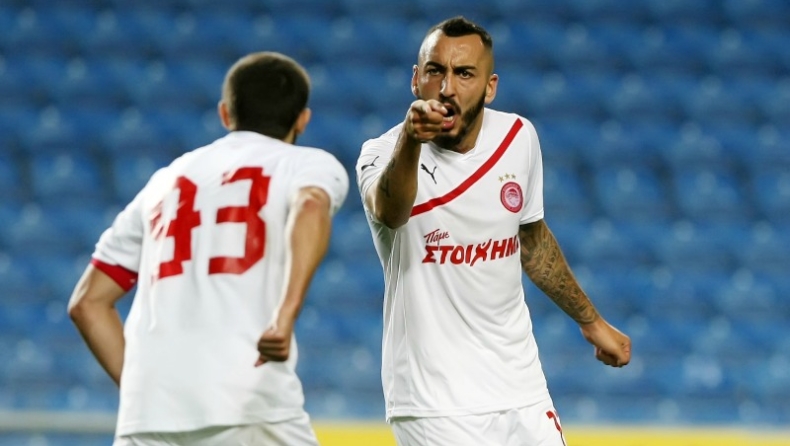 Δεν χάνει...