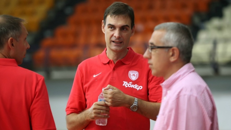 «Να δούμε τις αδυναμίες μας»