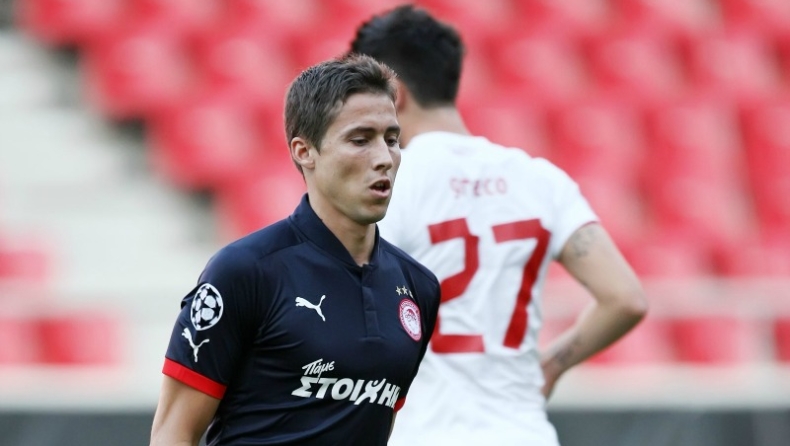 Σε καλό δρόμο για τρεις...