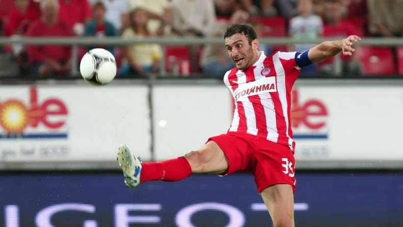 «Ασπρόμαυρα» σενάρια για τρεις...